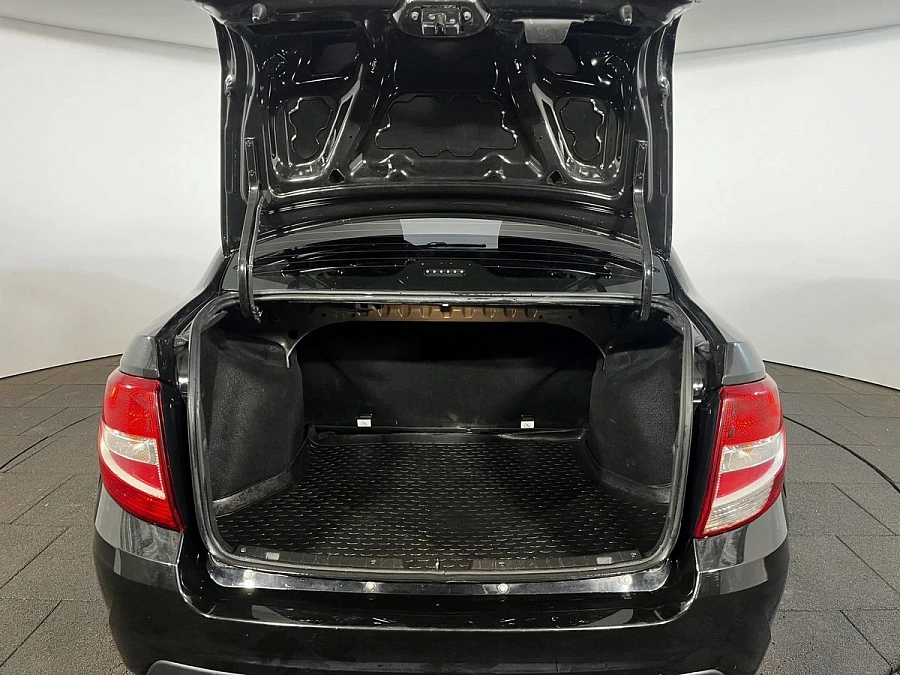 Lada (ВАЗ) Granta, 2023г., передний привод, механика