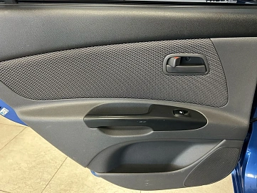 Kia Rio, 2010г, передний привод, механика