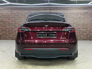 Tesla Model Y, 2023г, задний привод, автомат