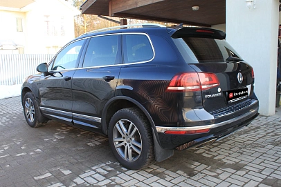 Volkswagen Touareg, 2016г, полный привод, автомат