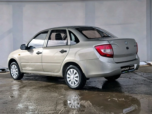 Lada (ВАЗ) Granta, 2012г, передний привод, механика
