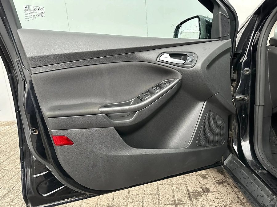 Ford Focus, 2017г., передний привод, механика