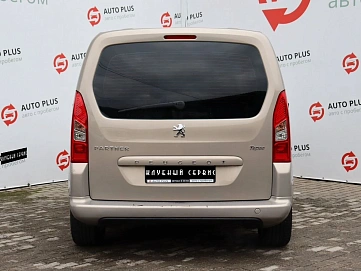 Peugeot Partner, 2009г, передний привод, механика