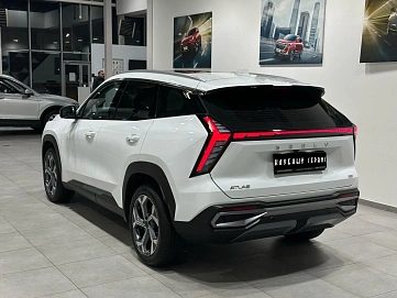 Geely Atlas, 2024г, полный привод, автомат