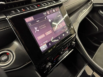 Jeep Grand Cherokee, 2021г, задний привод, автомат