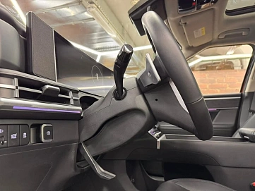 Hyundai Santa Fe, 2024г, передний привод, автомат