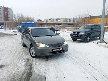 Toyota Camry, 2003г, передний привод, автомат