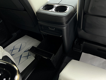 GAC M8, 2023г, передний привод, автомат