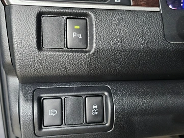 Toyota Camry, 2016г, передний привод, автомат