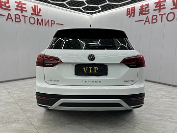 Volkswagen Tayron, 2022г, передний привод, робот