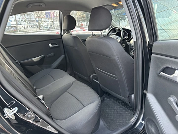 Kia Rio, 2015г, передний привод, автомат