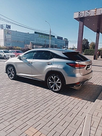 Lexus RX, 2021г, полный привод, автомат