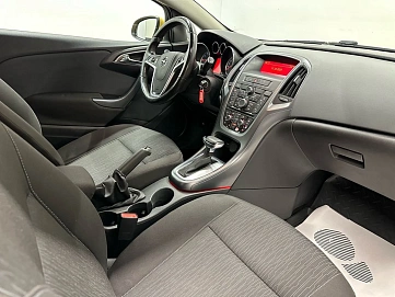 Opel , 2012г., передний привод, автомат