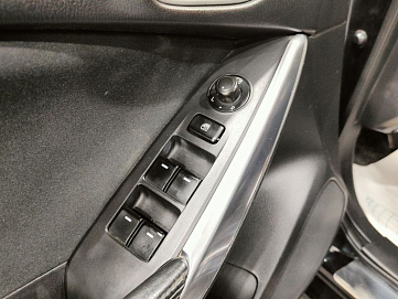 Mazda , 2013г., передний привод, автомат