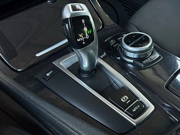 BMW , 2011г., задний привод, автомат