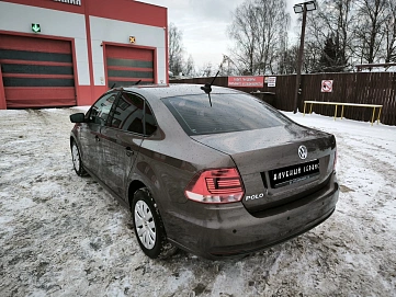 Volkswagen Polo, 2017г, передний привод, механика