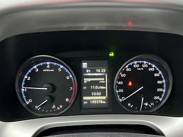 Toyota RAV4, 2018г, полный привод, вариатор