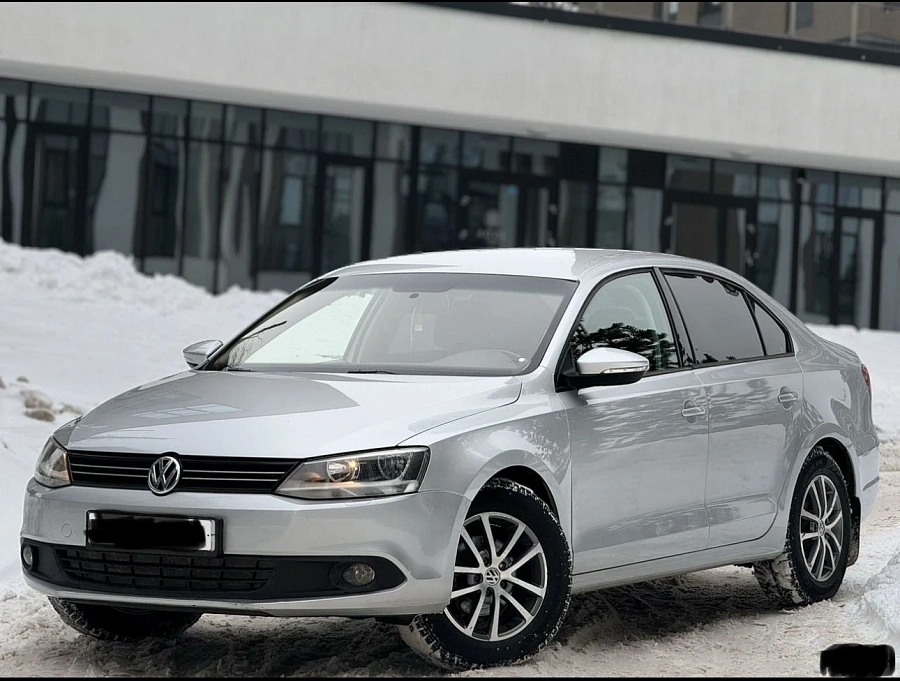 Volkswagen Jetta, 2014г., передний привод, автомат