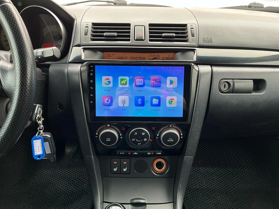 Mazda 3, 2008г., передний привод, механика