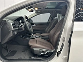 BMW 1 серии, 2021г., передний привод, робот