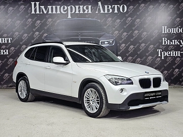BMW X1, 2012г, задний привод, автомат