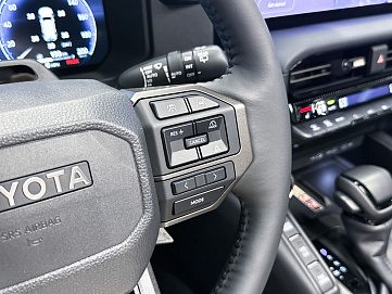 Toyota Land Cruiser Prado, 2024г, полный привод, автомат
