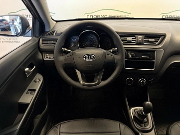 Kia Rio, 2011г., передний привод, механика