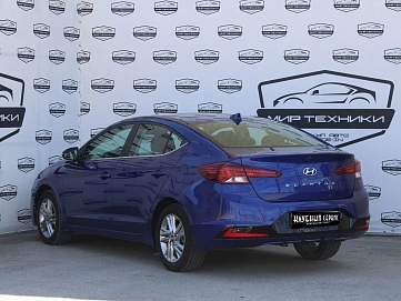 Hyundai Elantra, 2019г, передний привод, автомат