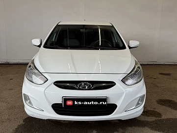 Hyundai Solaris, 2013г., передний привод, автомат
