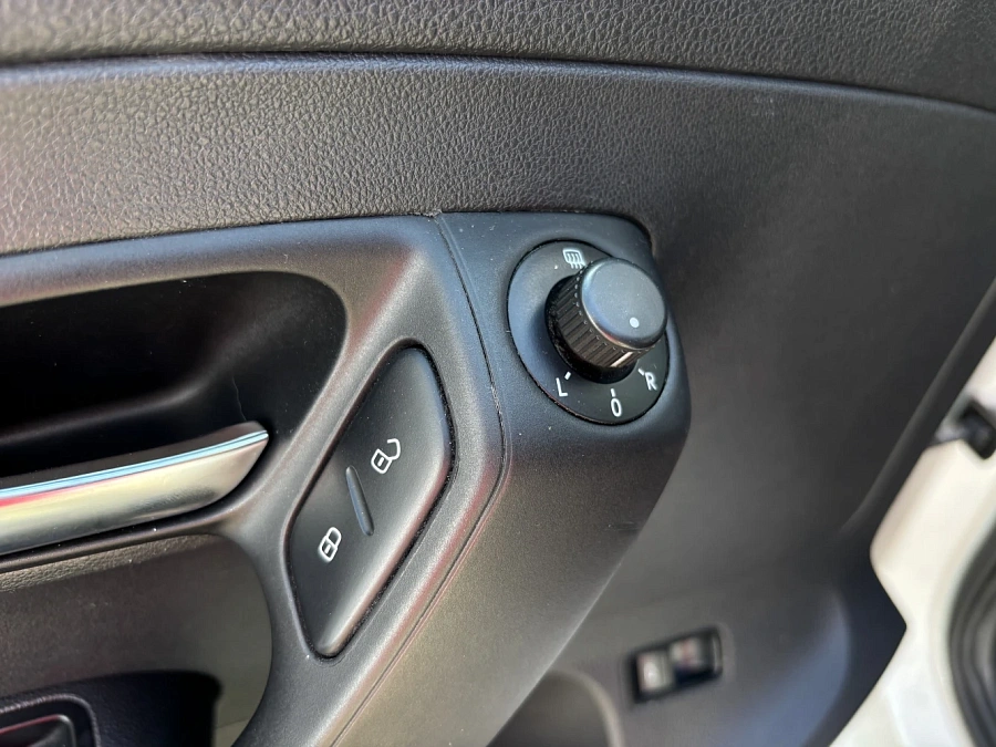 Volkswagen Polo, 2019г., передний привод, автомат