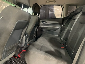Peugeot 3008, 2011г, передний привод, механика