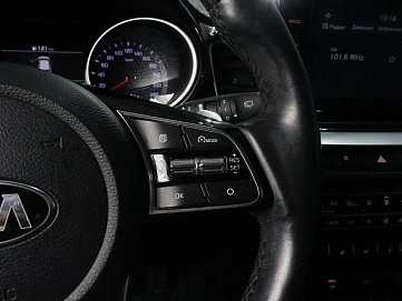 Kia Ceed, 2021г, передний привод, робот