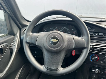Chevrolet Niva, 2015г, полный привод, механика