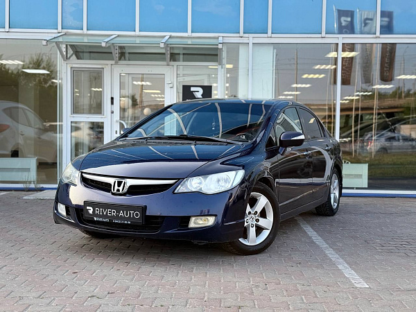 Honda Civic, 2008г., передний привод, автомат