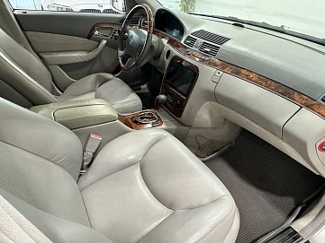 Mercedes-Benz S-Класс, 2003г, задний привод, автомат