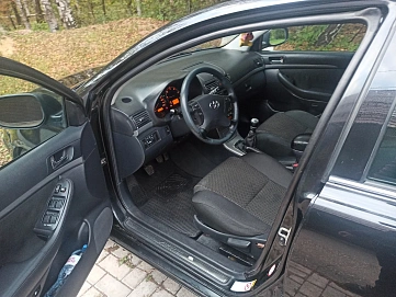 Toyota Avensis, 2007г, передний привод, механика