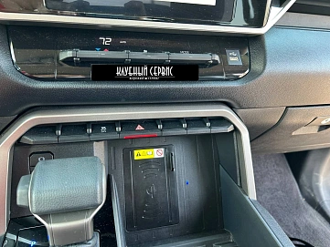 Toyota Tundra, 2024г, полный привод, автомат