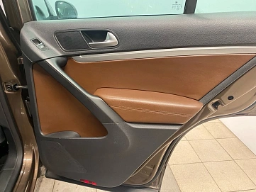 Volkswagen Tiguan, 2014г, полный привод, автомат