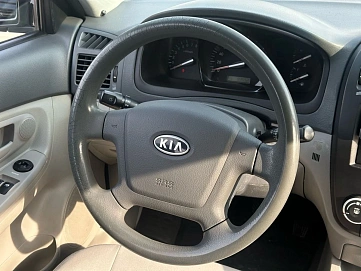 Kia Cerato, 2008г, передний привод, механика