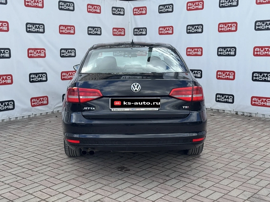 Volkswagen Jetta, 2015г., передний привод, робот