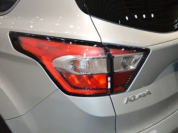 Ford Kuga, 2017г, передний привод, автомат