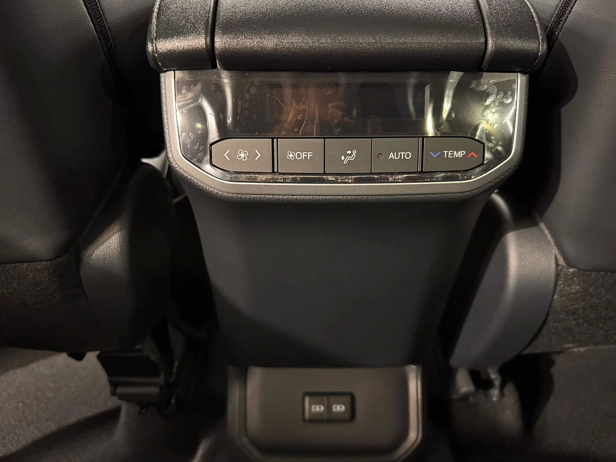 Toyota Highlander, 2026г., полный привод, автомат