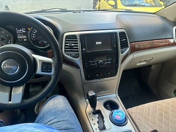 Jeep Grand Cherokee, 2012г, полный привод, автомат