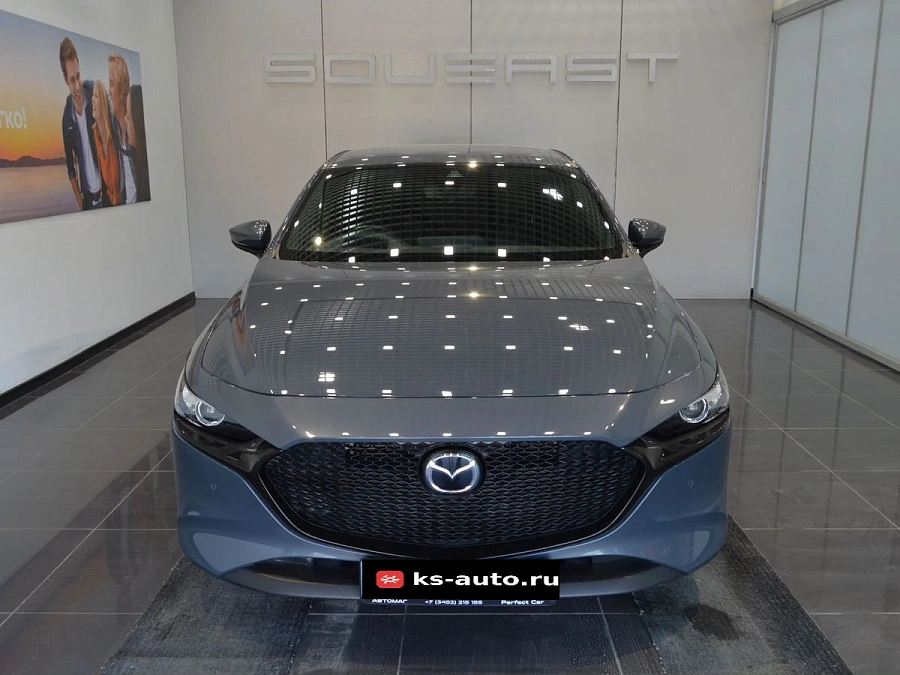 Mazda 3, 2019г., передний привод, автомат