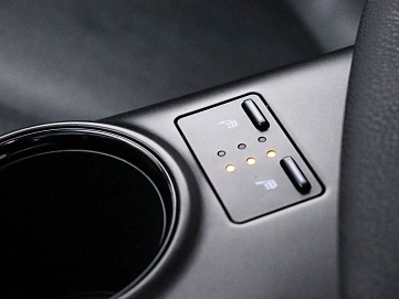 Toyota Camry, 2021г, передний привод, автомат