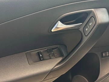 Volkswagen Polo, 2020г, передний привод, автомат