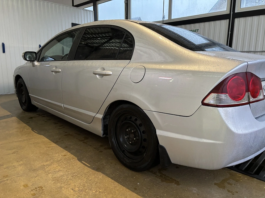 Honda Civic, 2008г., передний привод, механика