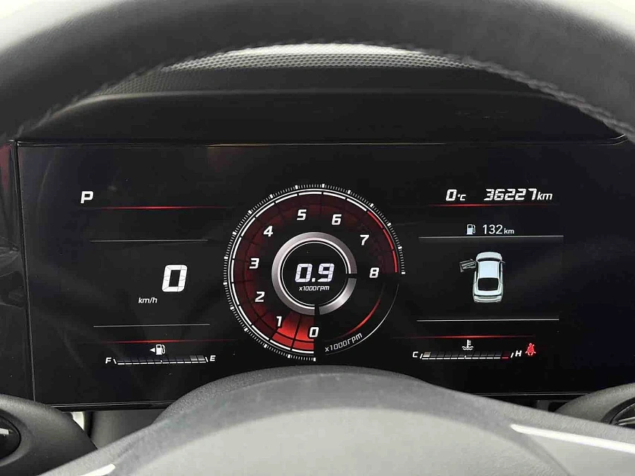 Hyundai Elantra, 2022г., передний привод, вариатор