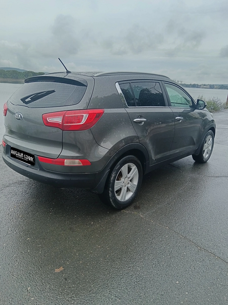 Kia Sportage, 2012г., передний привод, автомат