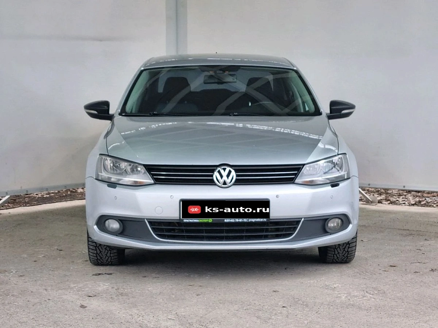 Volkswagen Jetta, 2013г., передний привод, робот